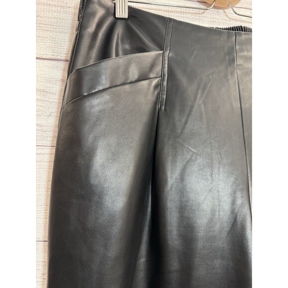 Women's DKNY Jeans Faux Leather BLACK Pants Size M BUT … READ DESCRIPTION PLE - Picture 4 of 10
